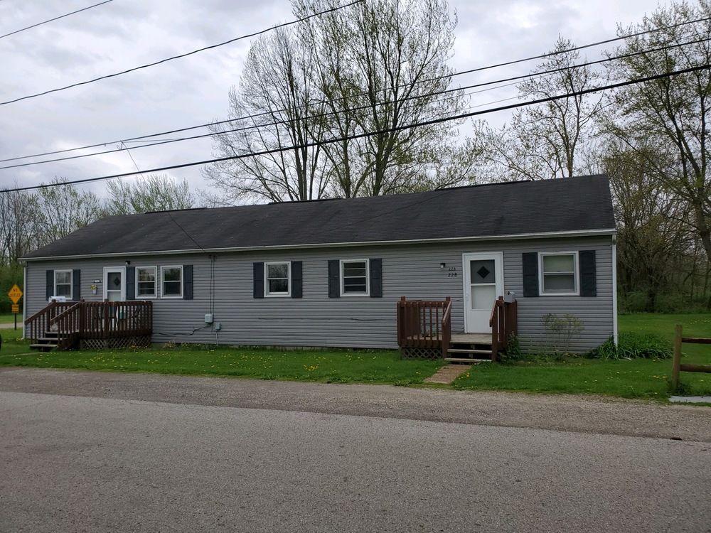 106, 108 & 112 Wayne Ave, & 228-230 E 1st St, London, OH 43140